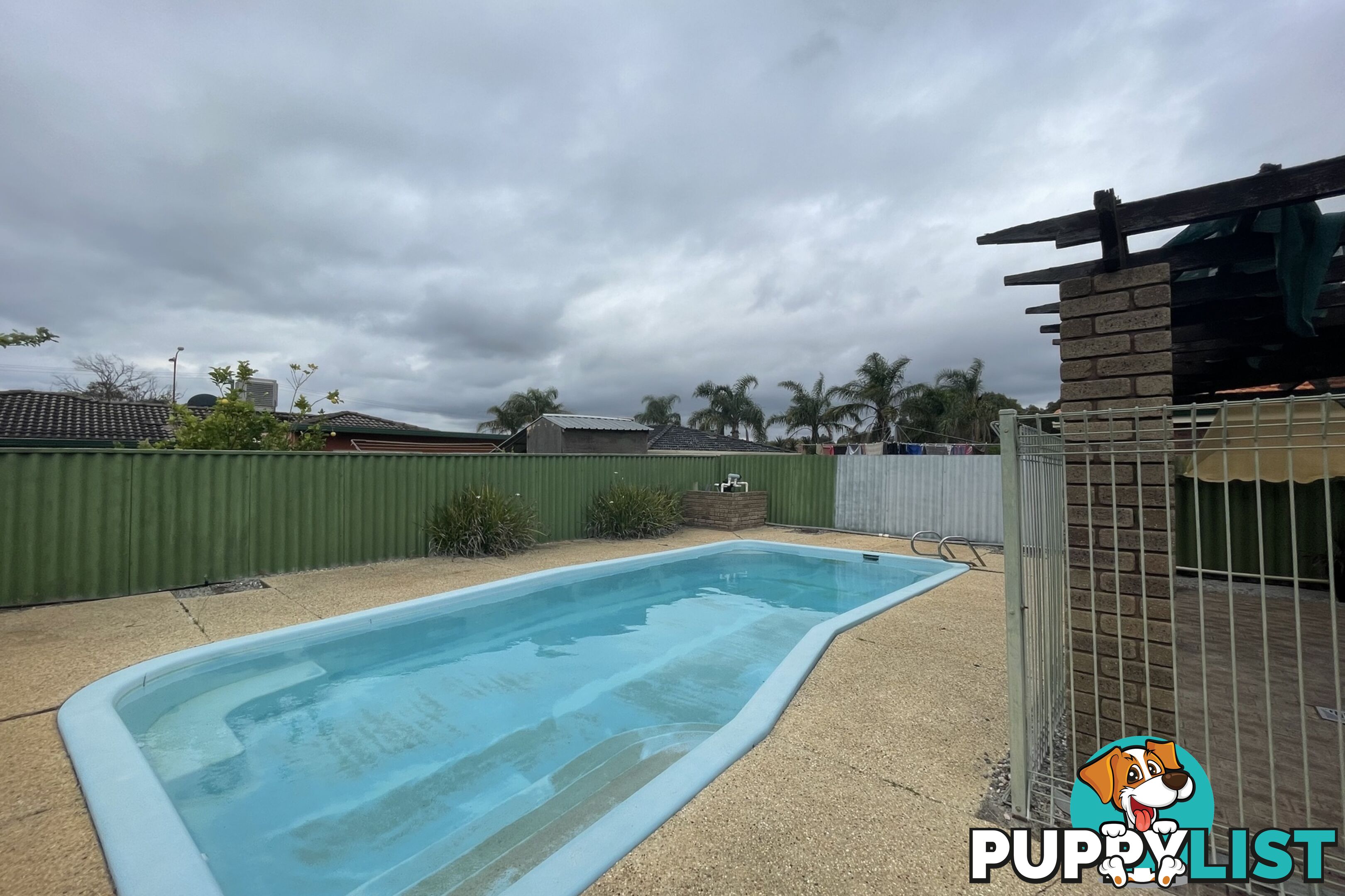 12 Empire Way THORNLIE WA 6108