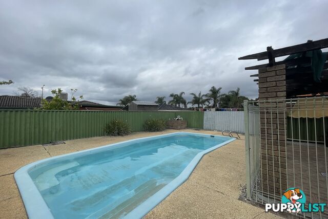 12 Empire Way THORNLIE WA 6108