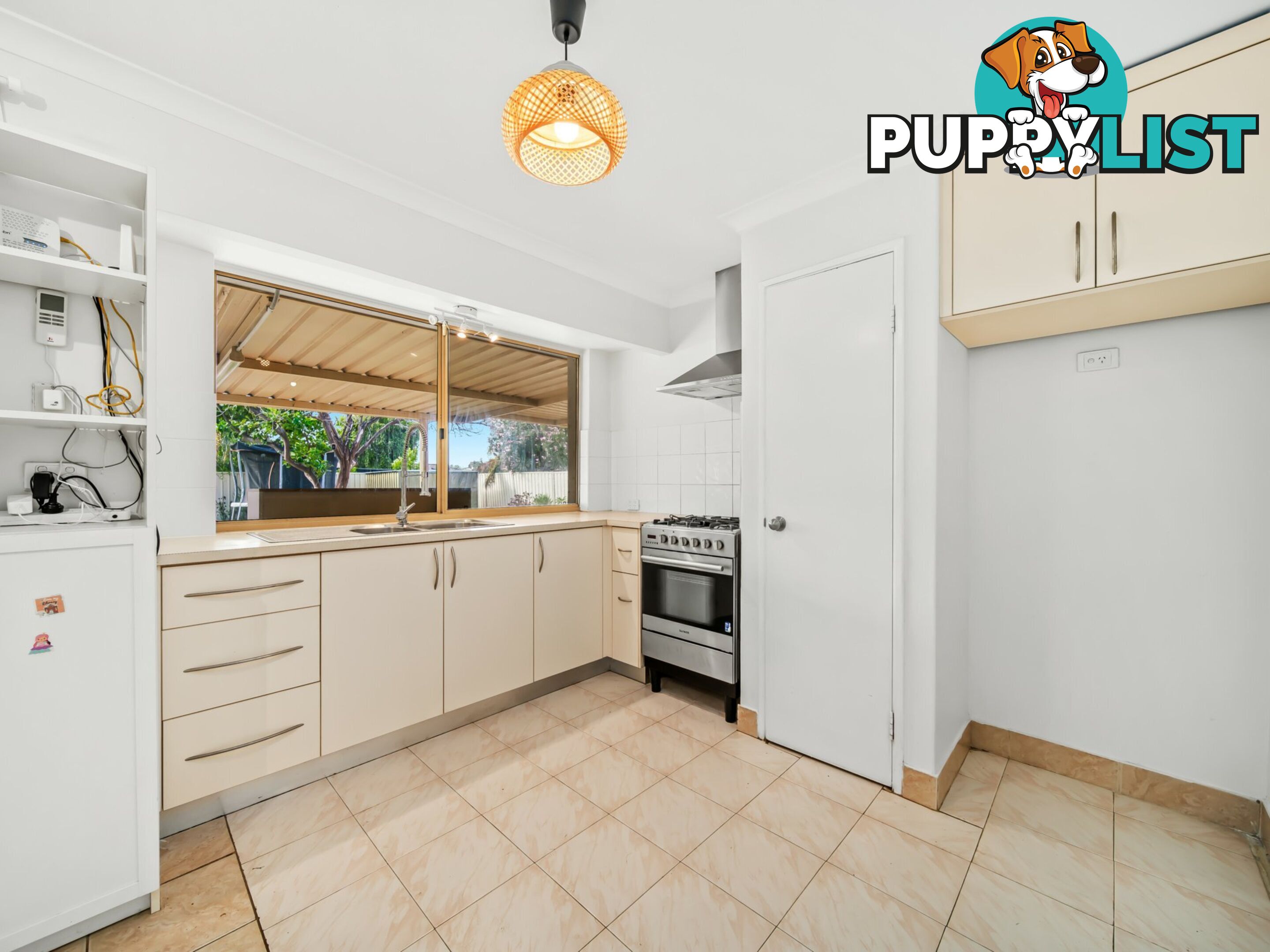 199 Yale Road THORNLIE WA 6108