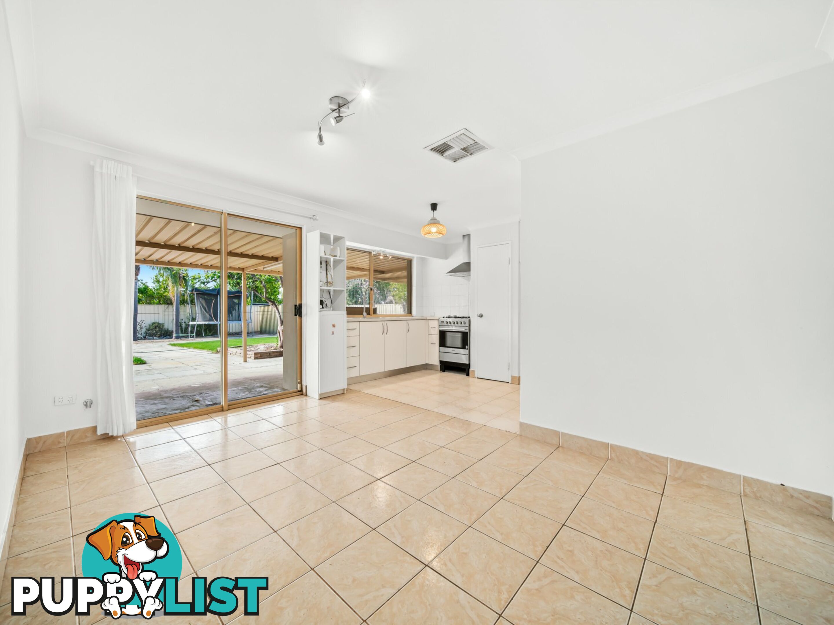 199 Yale Road THORNLIE WA 6108