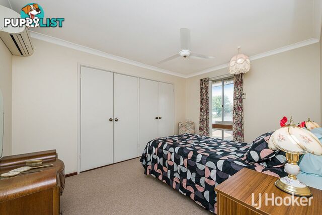 11 Chevalier Way THORNLIE WA 6108