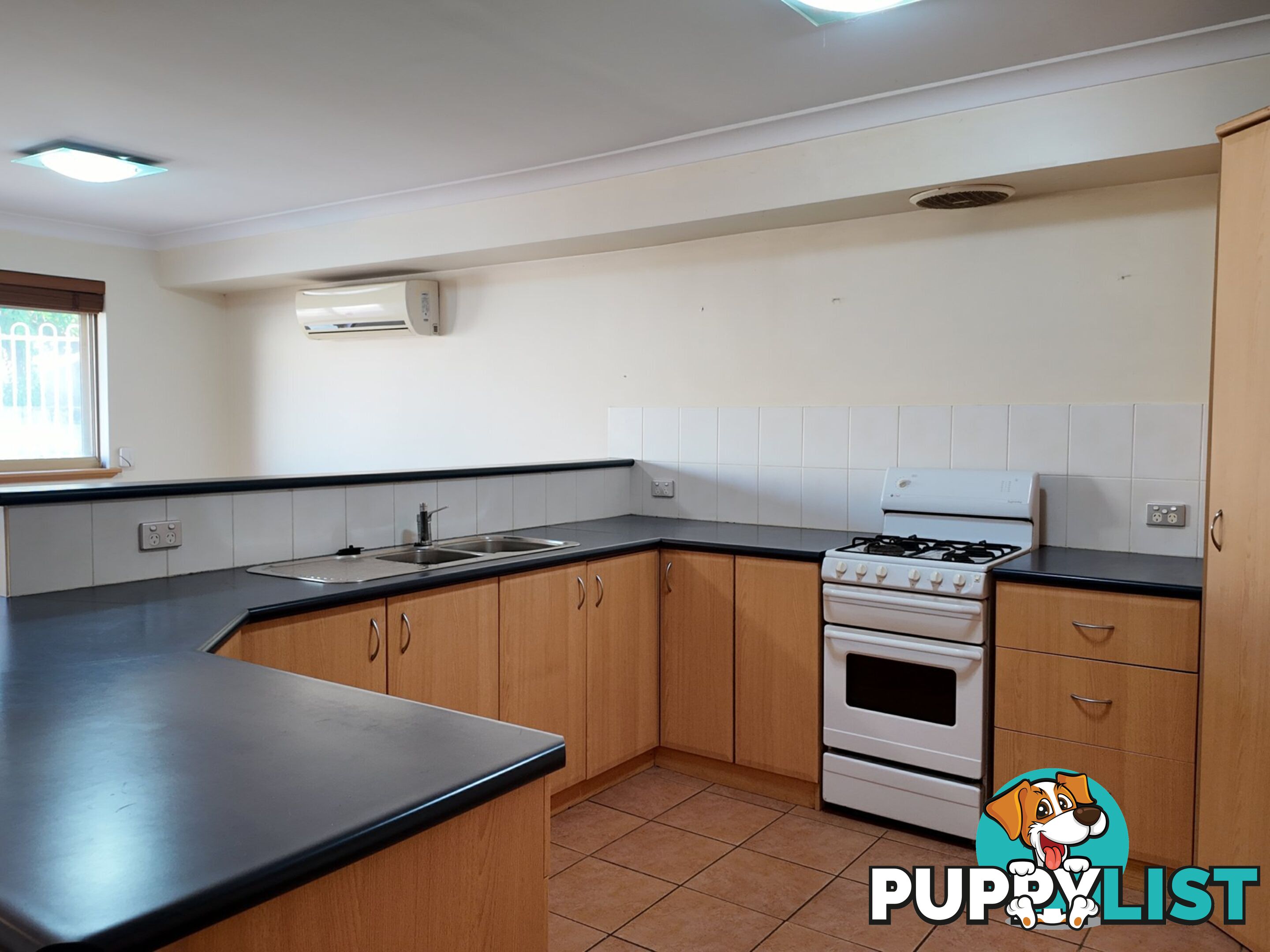 15 Latimer Way LANGFORD WA 6147