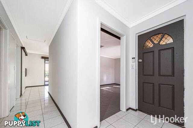 12 Tomlinson Place ARMADALE WA 6112