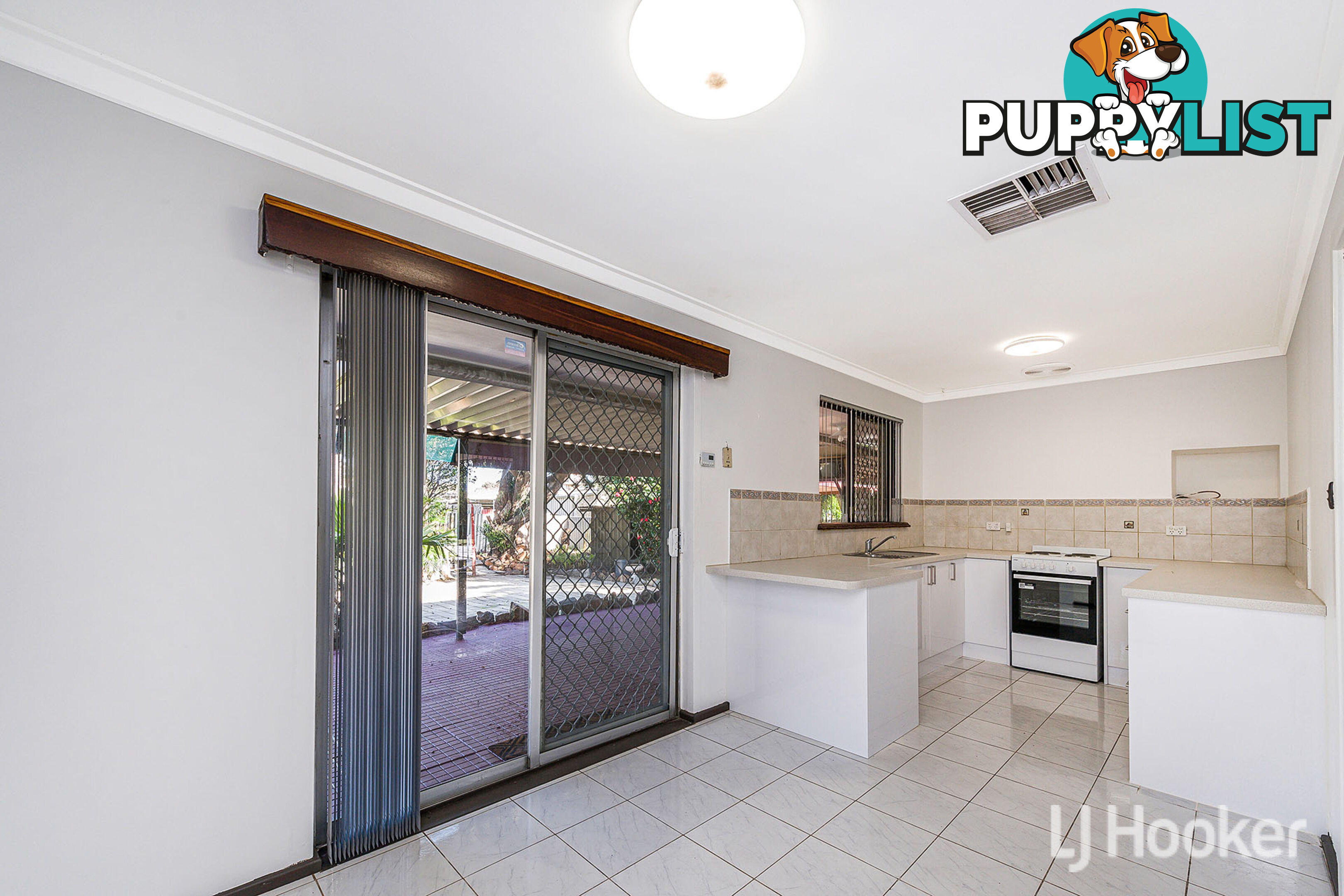12 Tomlinson Place ARMADALE WA 6112