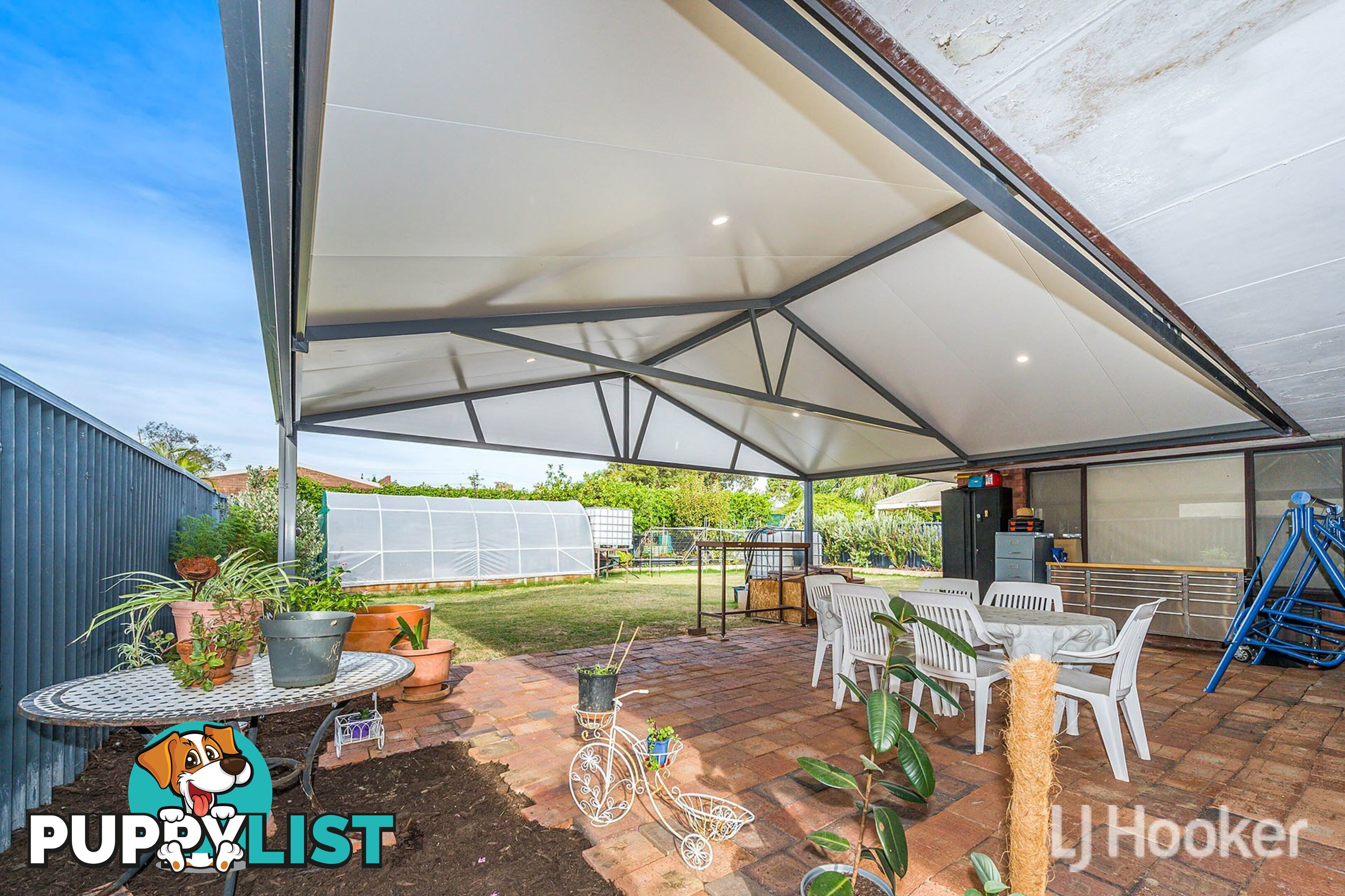 17 Ripplewood Avenue THORNLIE WA 6108