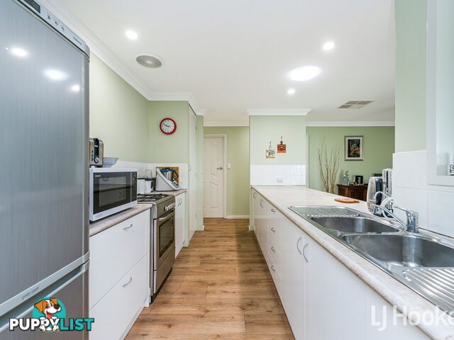 11 Serena Grove MOUNT NASURA WA 6112