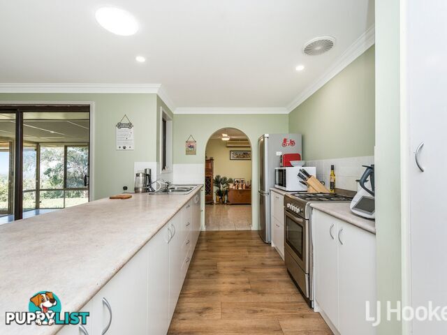 11 Serena Grove MOUNT NASURA WA 6112