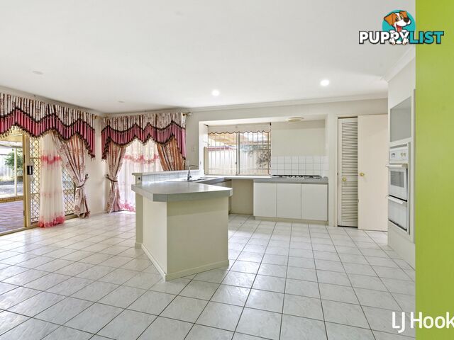 12 Exmouth Place THORNLIE WA 6108