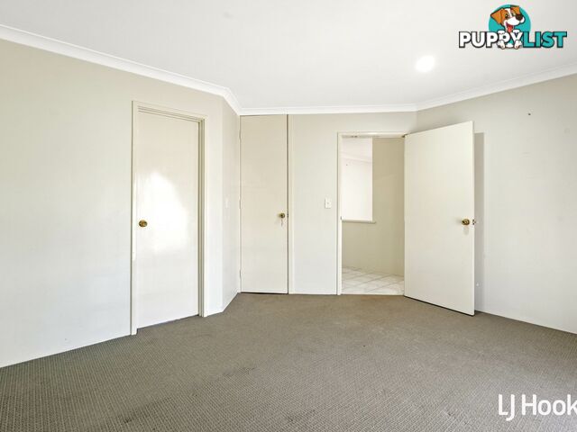 12 Exmouth Place THORNLIE WA 6108