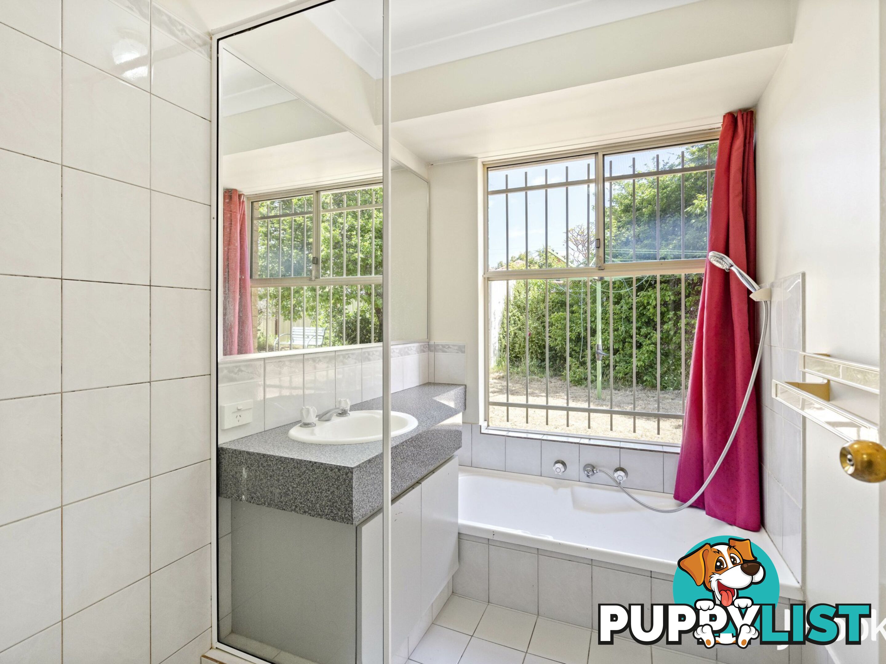 12 Exmouth Place THORNLIE WA 6108