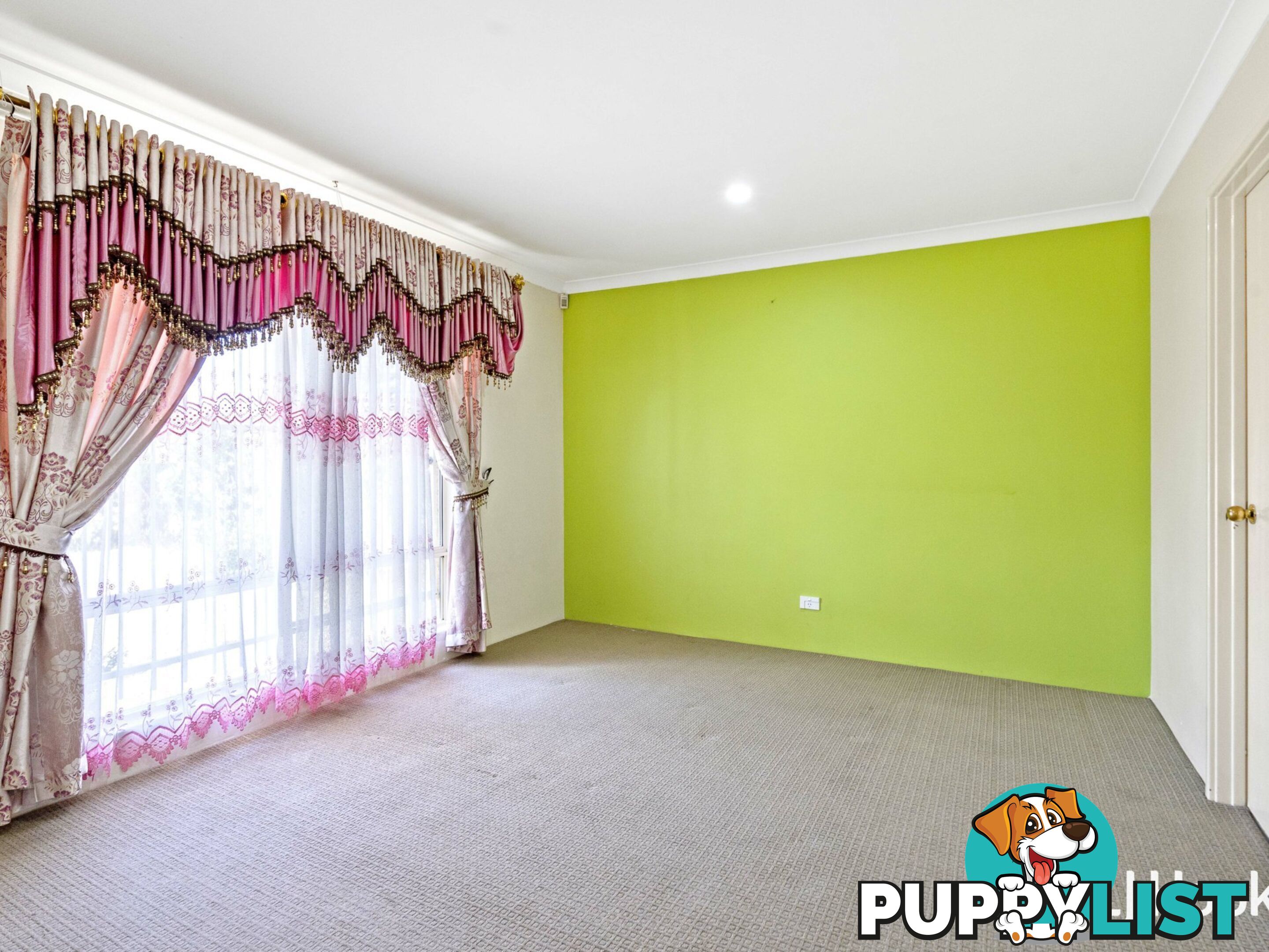 12 Exmouth Place THORNLIE WA 6108