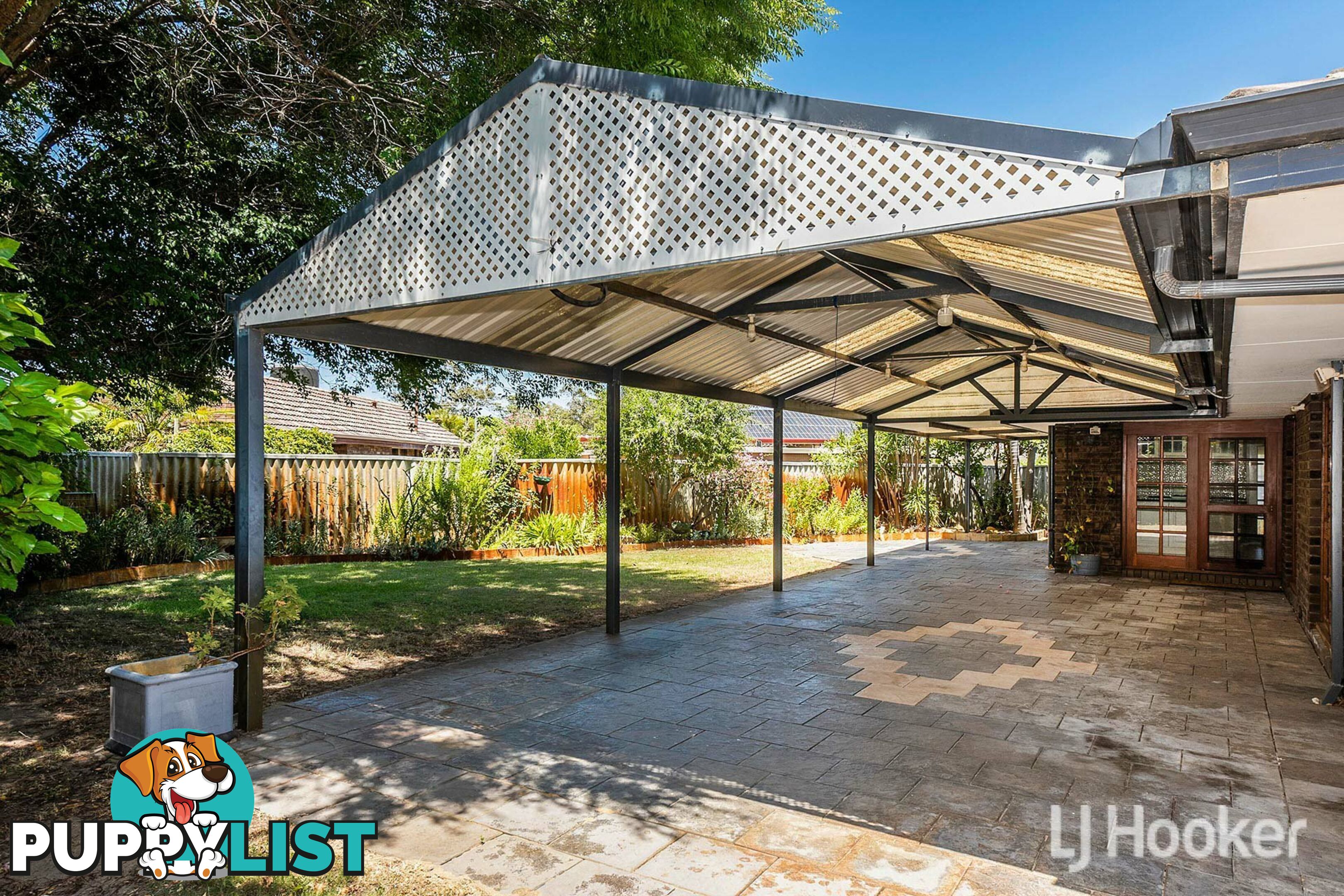 17 Ailsworth Court THORNLIE WA 6108