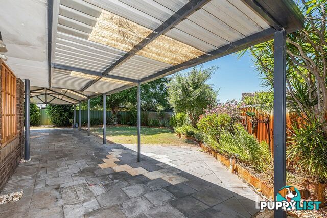 17 Ailsworth Court THORNLIE WA 6108