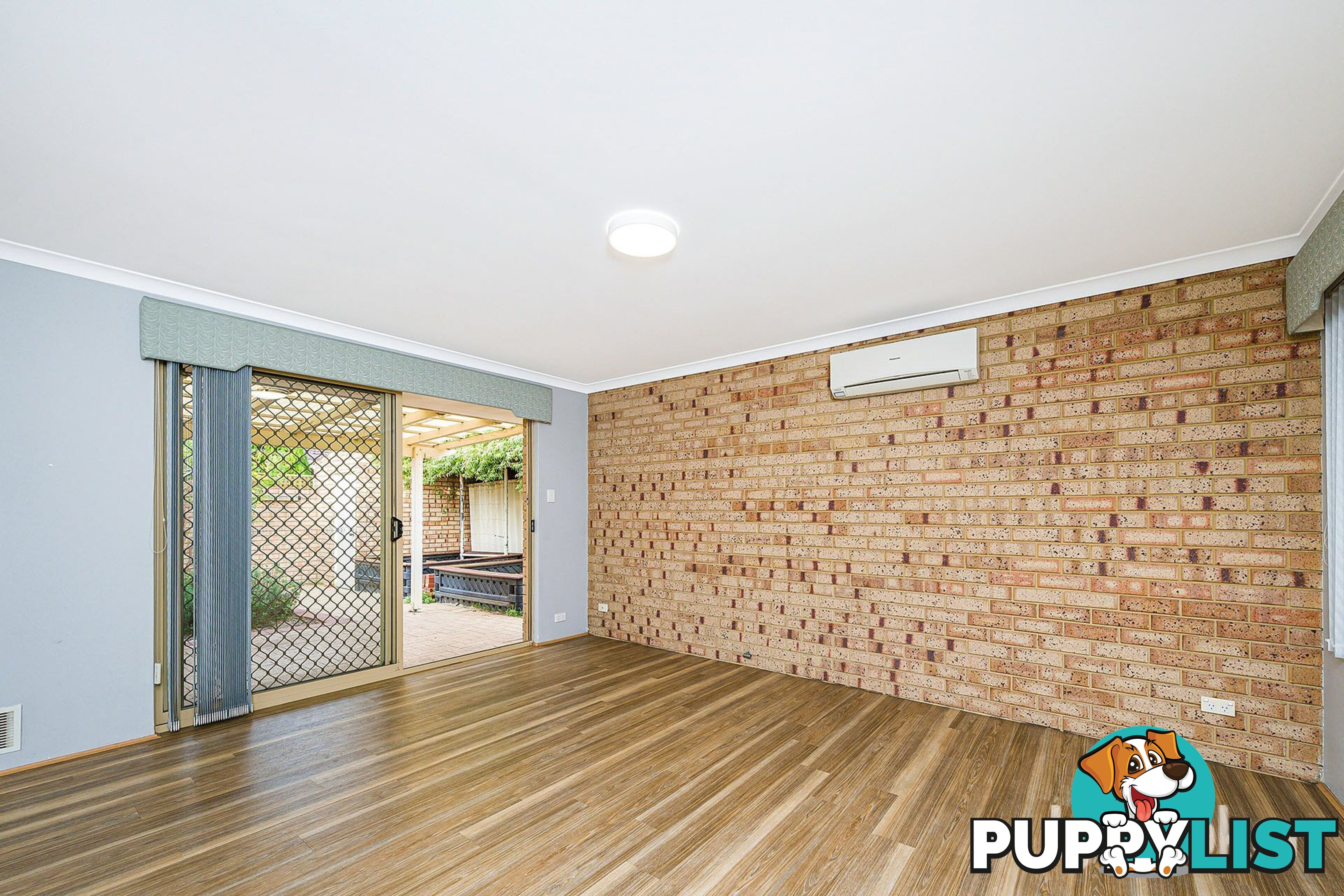 13/6 Lester Drive THORNLIE WA 6108