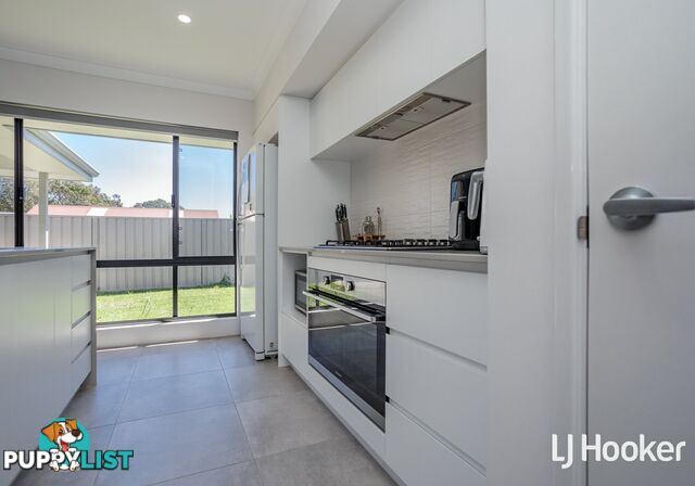 2 Barson Court THORNLIE WA 6108