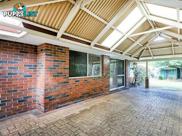 12 Ambergate Close CANNING VALE WA 6155