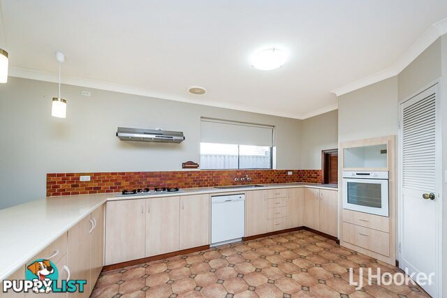 18 Castlereagh Close WILLETTON WA 6155