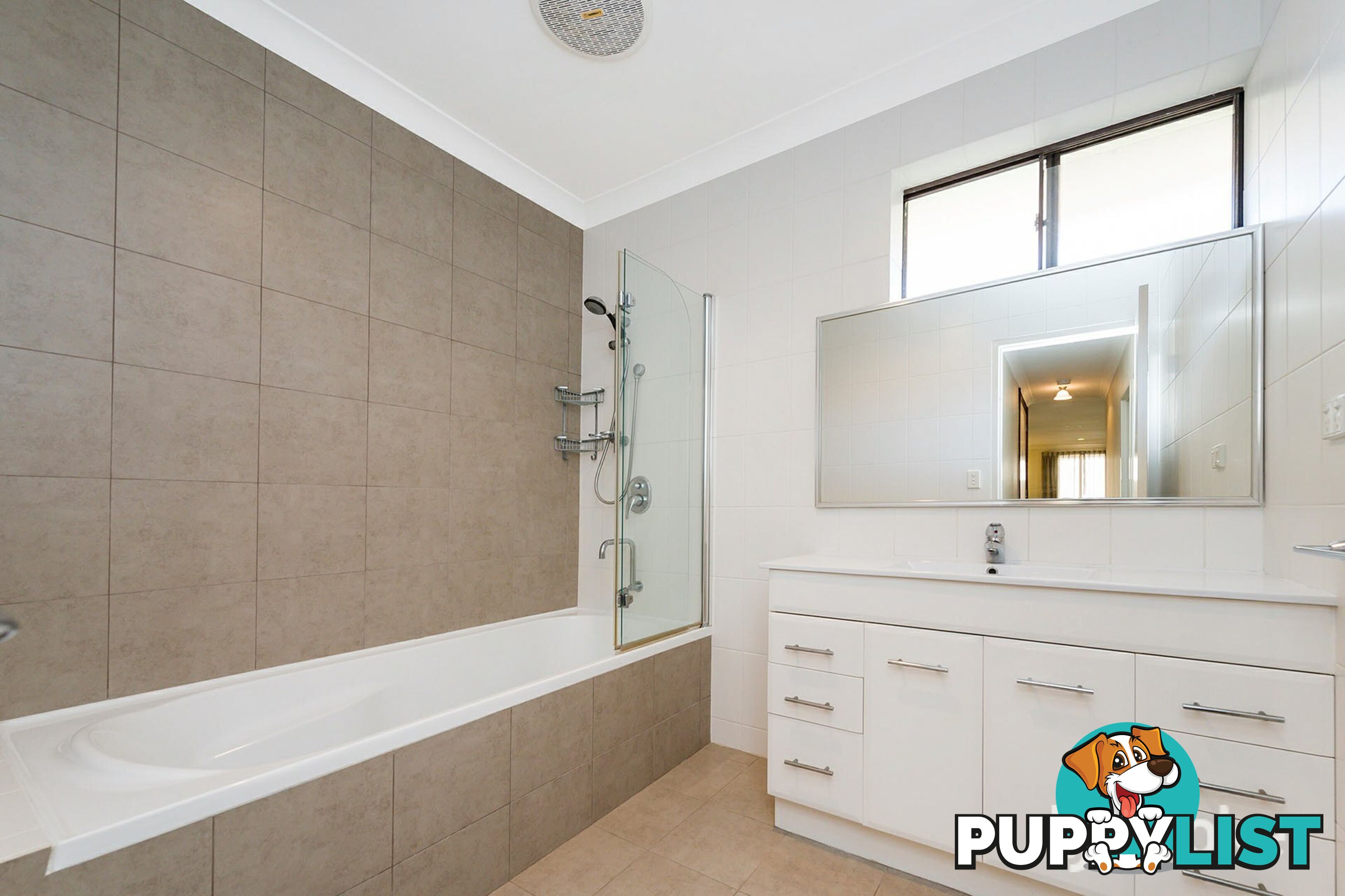 18 Castlereagh Close WILLETTON WA 6155