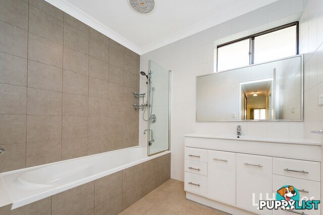 18 Castlereagh Close WILLETTON WA 6155