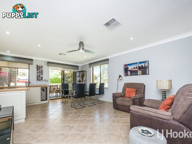 29 Grenadier Drive THORNLIE WA 6108