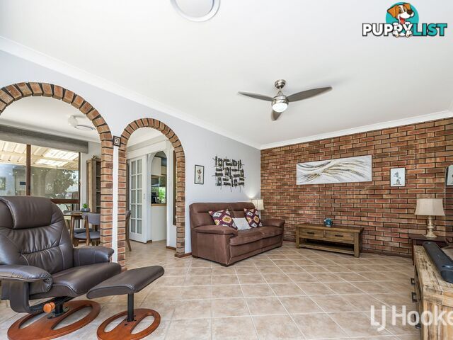 29 Grenadier Drive THORNLIE WA 6108