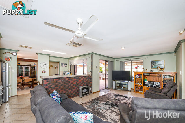 57 Grenadier Drive THORNLIE WA 6108