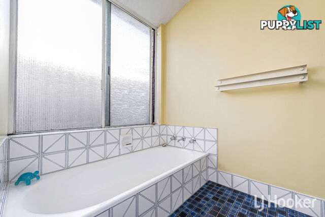 57 Grenadier Drive THORNLIE WA 6108