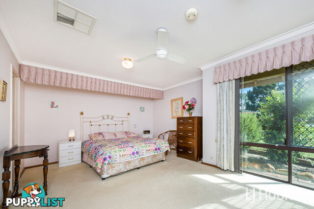 57 Grenadier Drive THORNLIE WA 6108