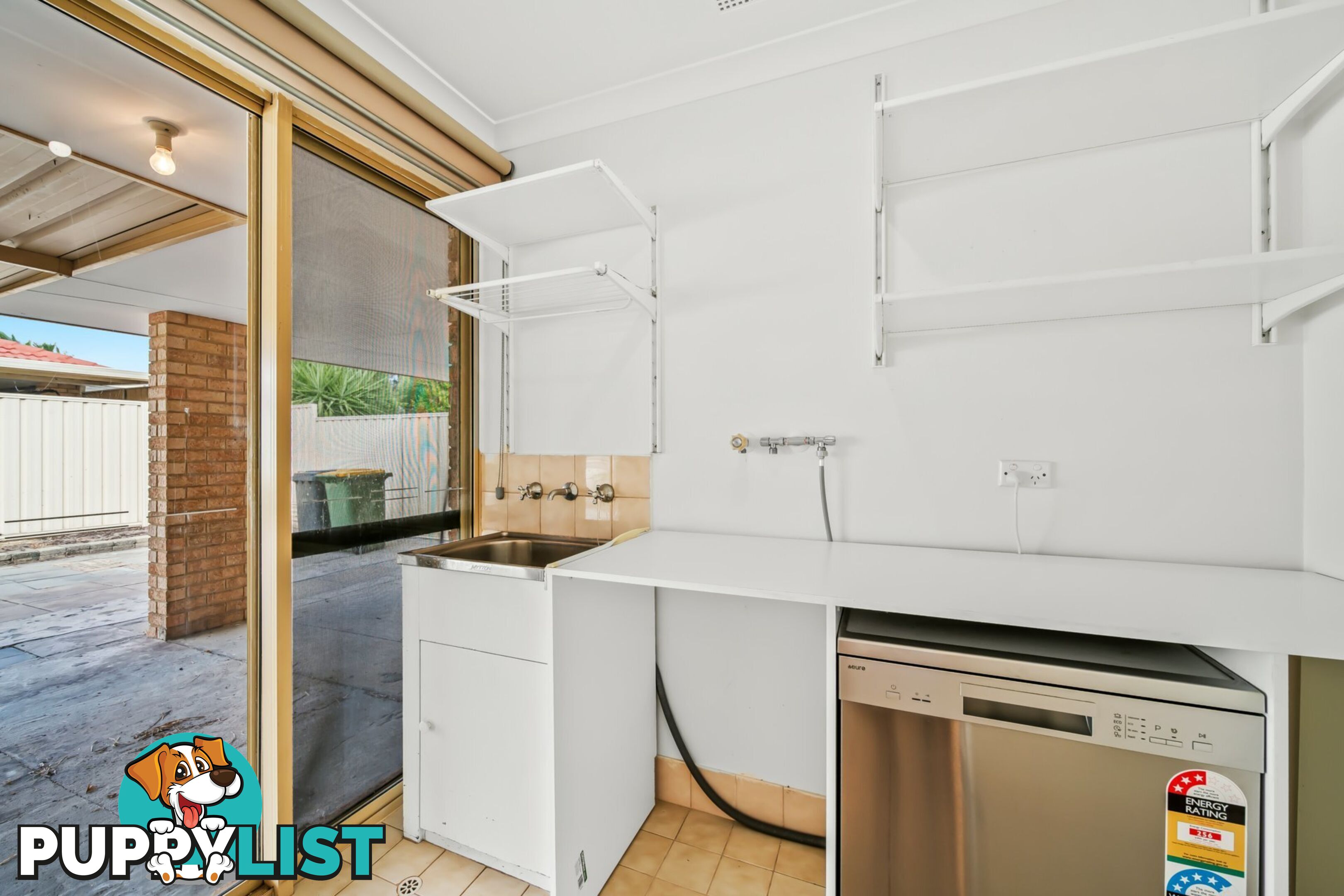 199 Yale Road THORNLIE WA 6108