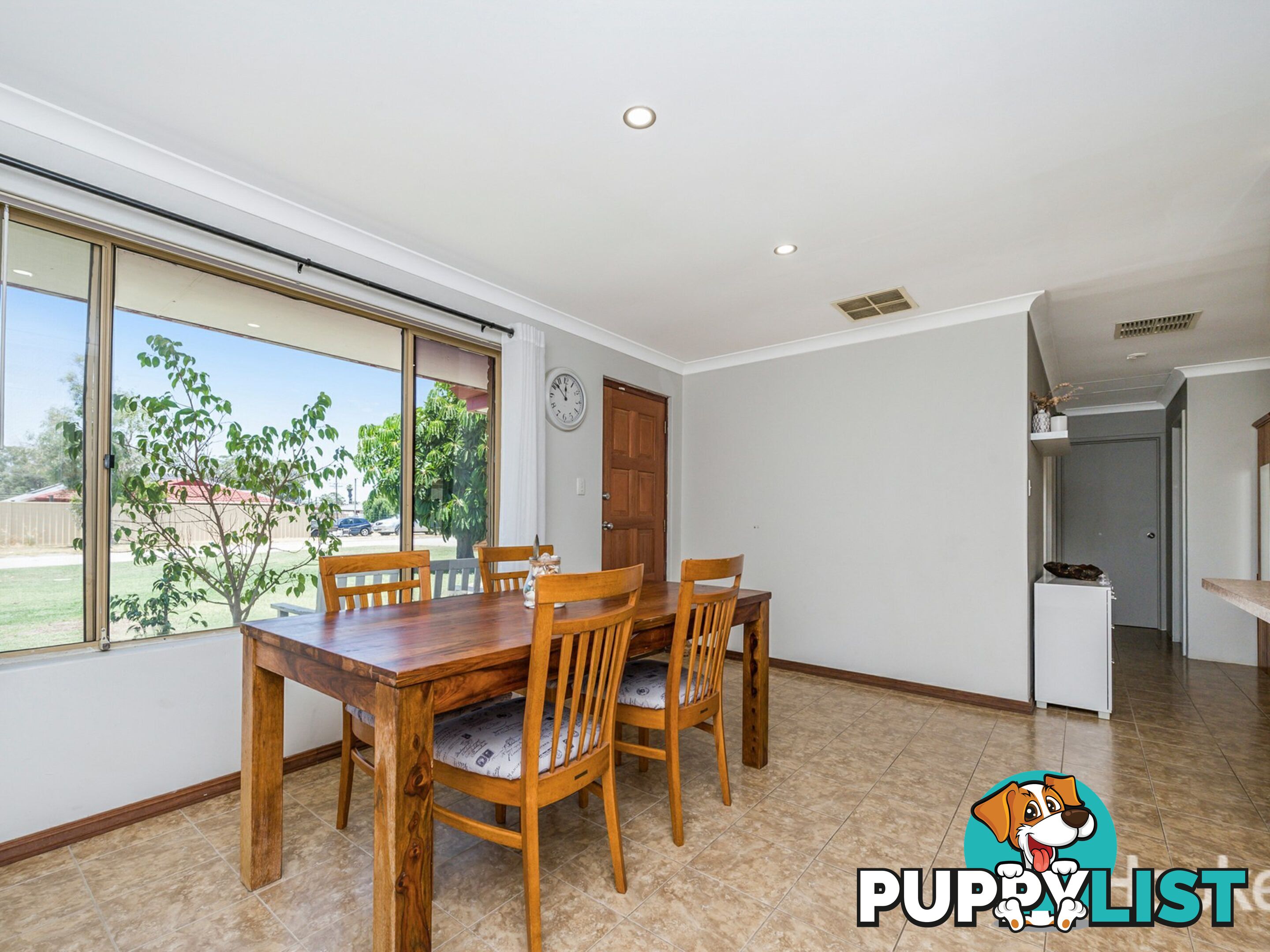 5 Tawny Way THORNLIE WA 6108