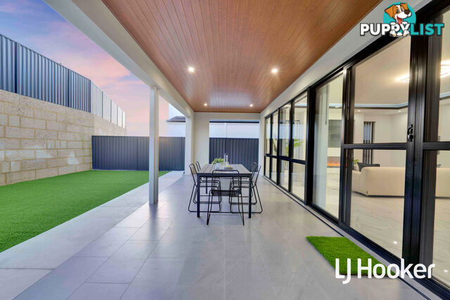 456 Torwood Avenue TREEBY WA 6164