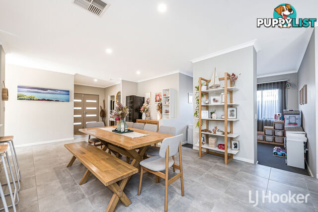 12 Appleton Road PIARA WATERS WA 6112