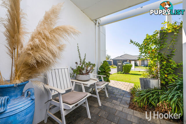 12 Appleton Road PIARA WATERS WA 6112