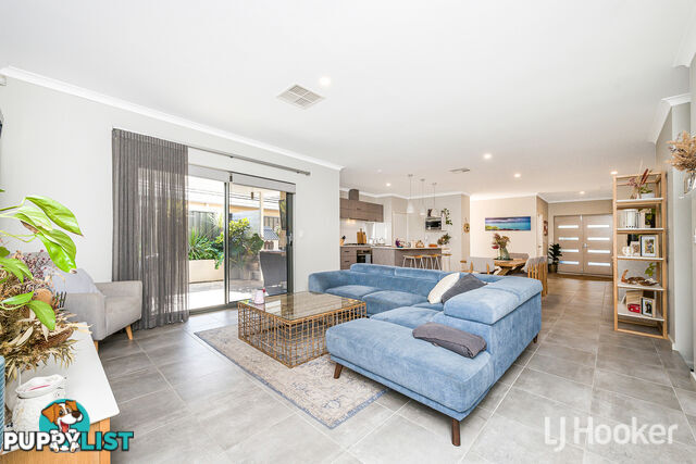 12 Appleton Road PIARA WATERS WA 6112