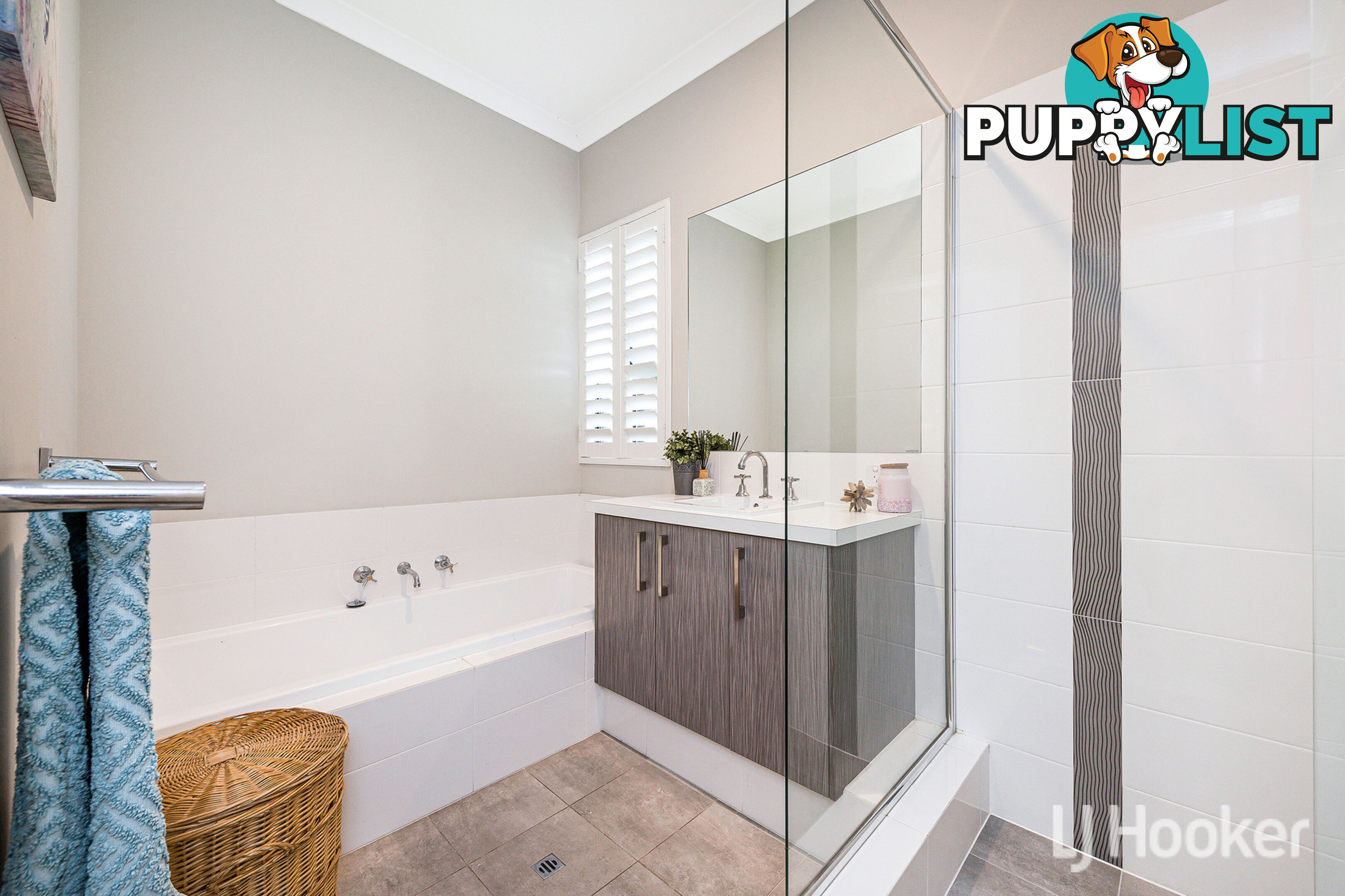 12 Appleton Road PIARA WATERS WA 6112