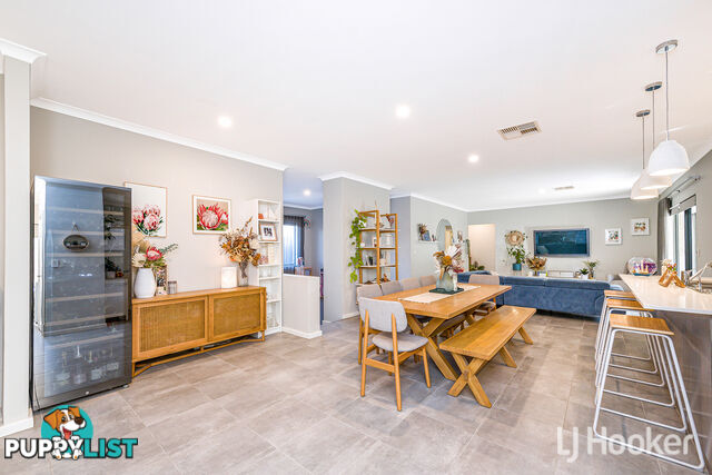 12 Appleton Road PIARA WATERS WA 6112