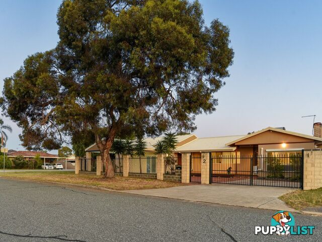 2 Earls Court THORNLIE WA 6108