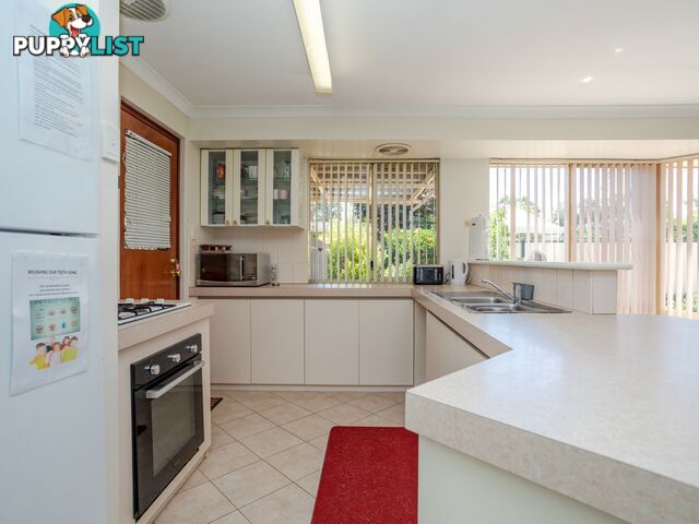 8 Oriole Way THORNLIE WA 6108