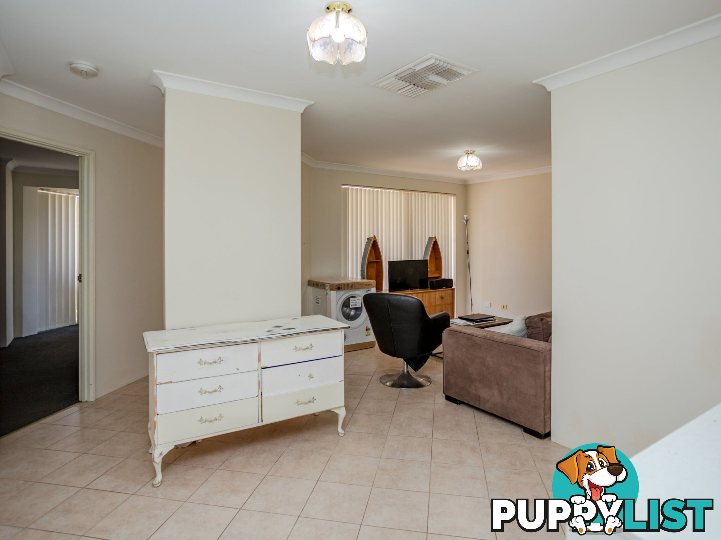 8 Oriole Way THORNLIE WA 6108