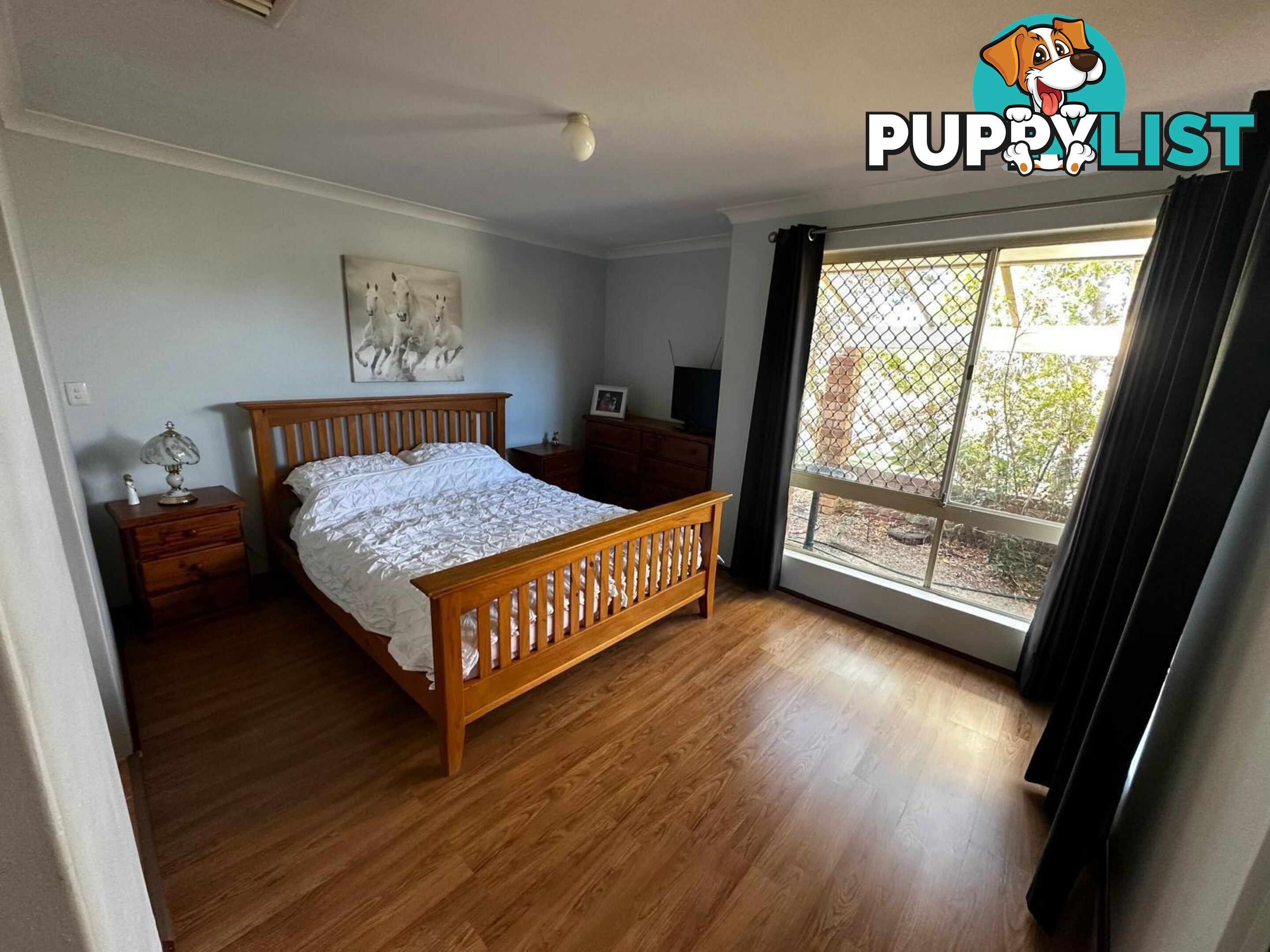 25 Discovery Drive THORNLIE WA 6108
