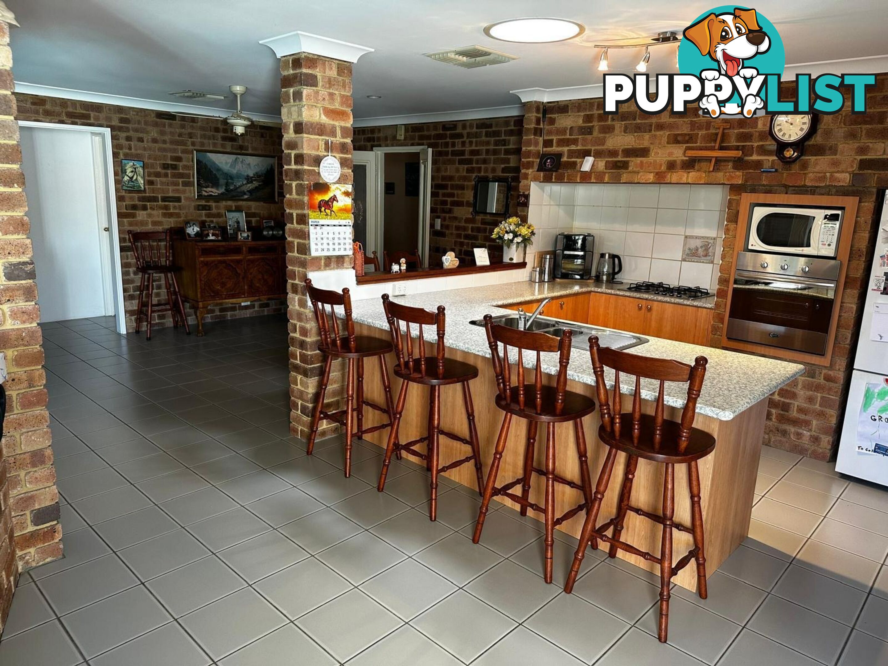 25 Discovery Drive THORNLIE WA 6108