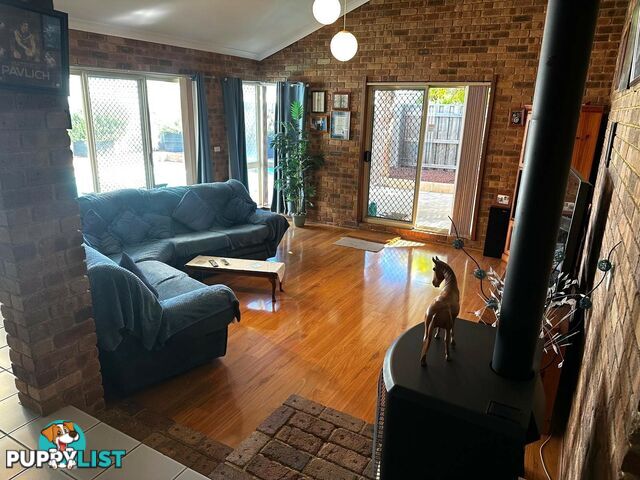 25 Discovery Drive THORNLIE WA 6108