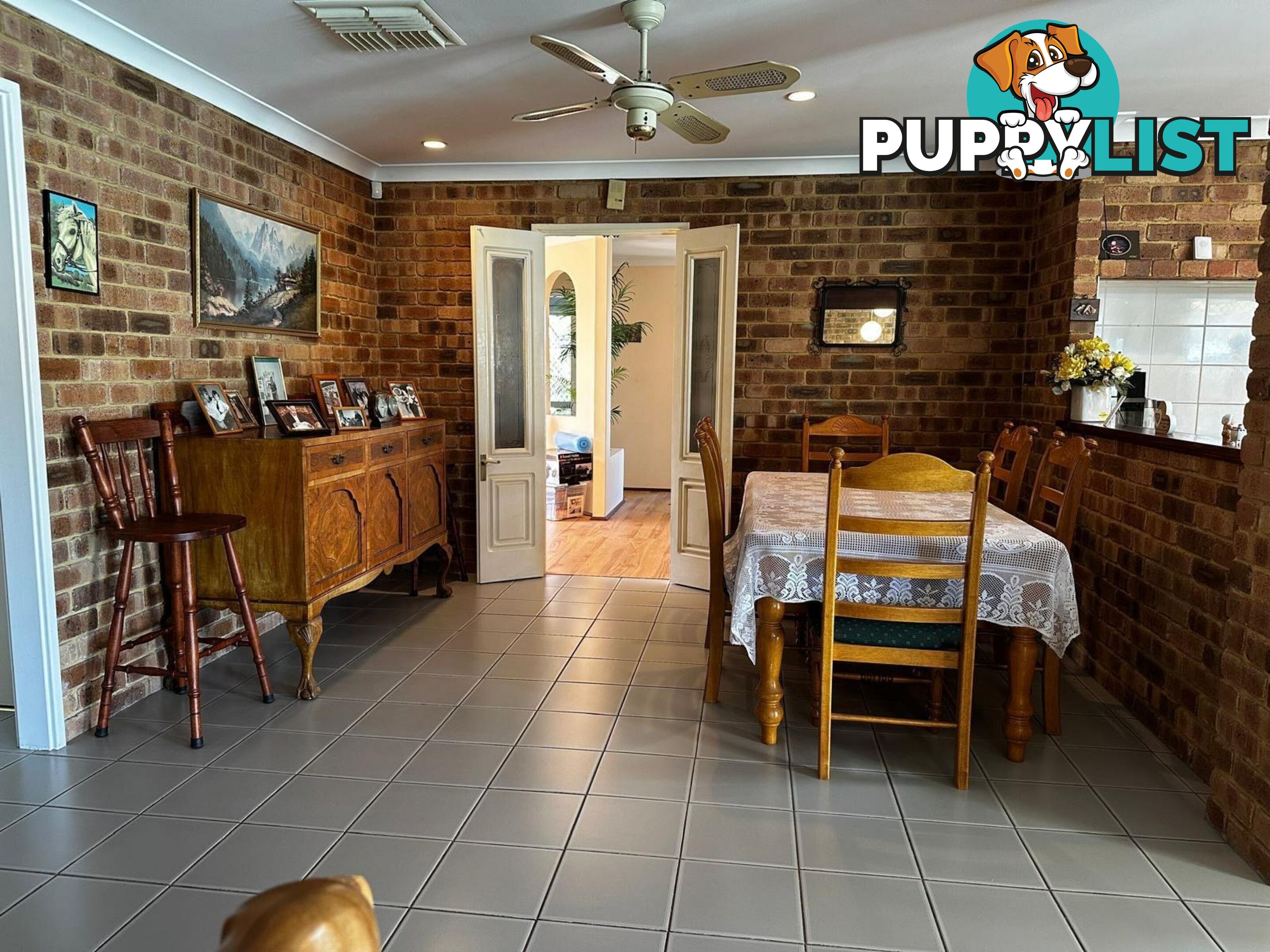 25 Discovery Drive THORNLIE WA 6108