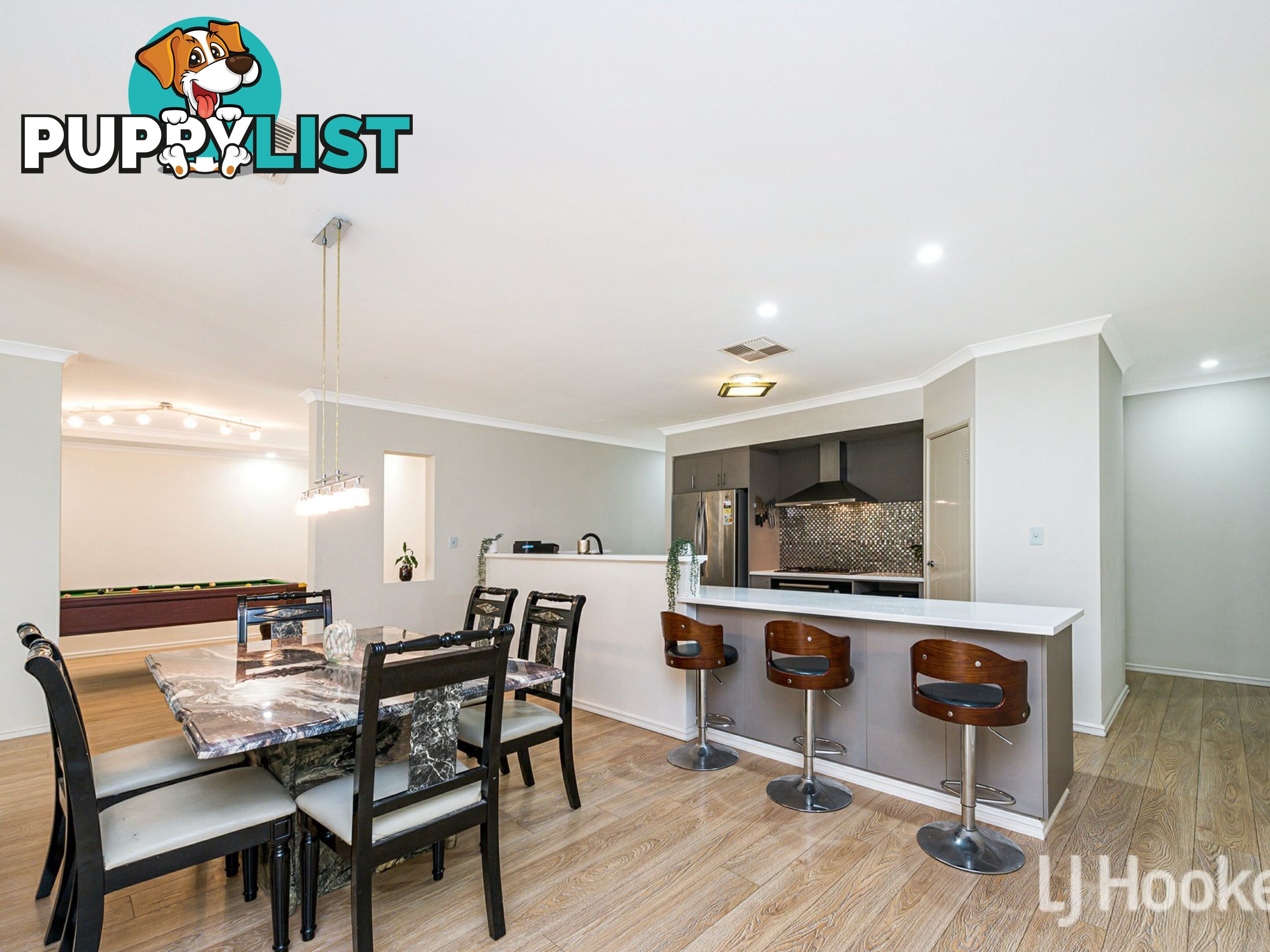 17 Brittain Road WATTLE GROVE WA 6107