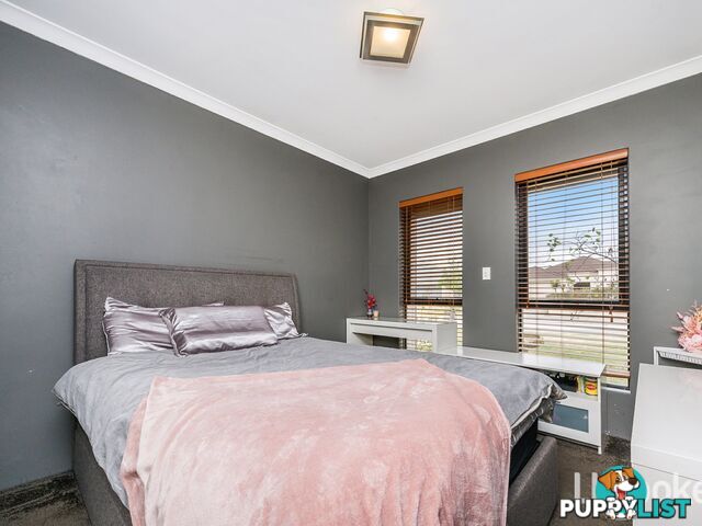 17 Brittain Road WATTLE GROVE WA 6107