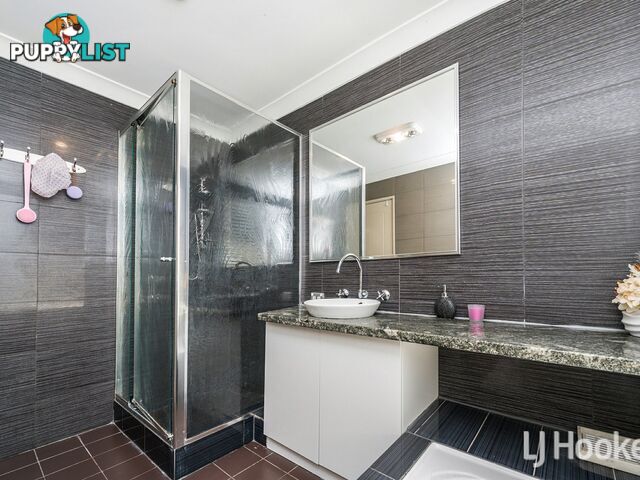 17 Brittain Road WATTLE GROVE WA 6107