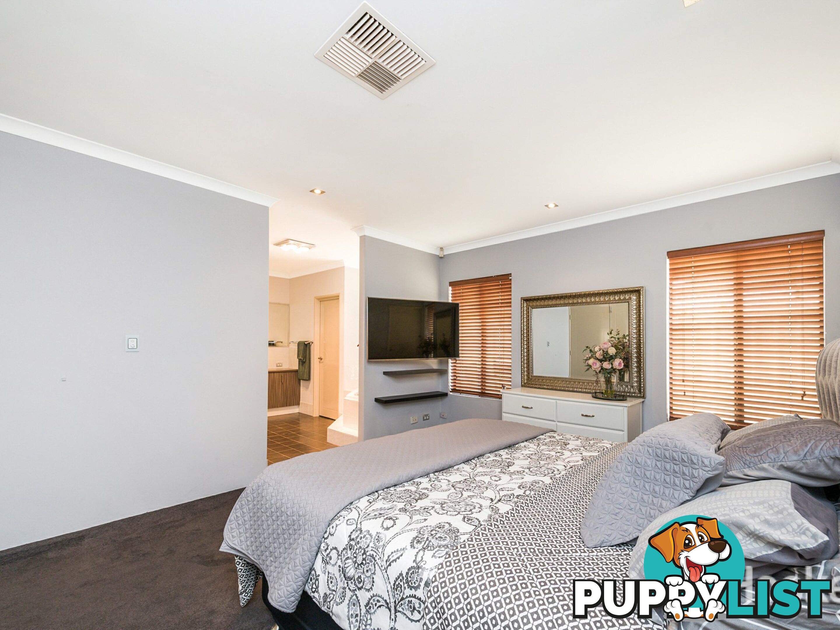 17 Brittain Road WATTLE GROVE WA 6107