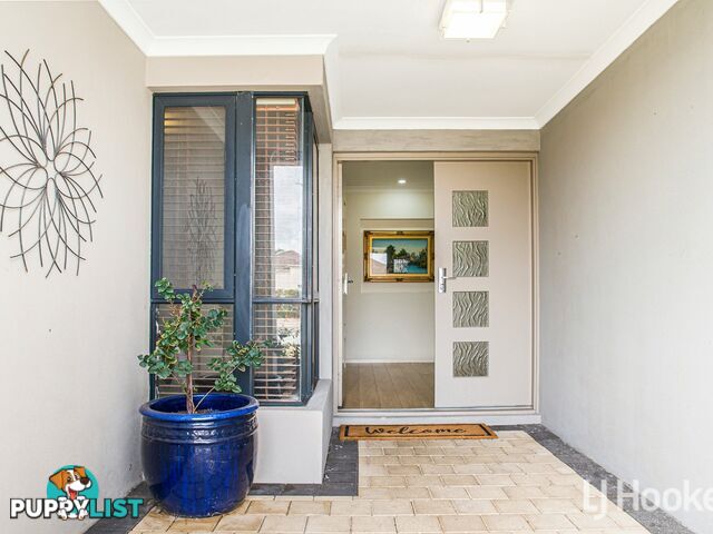 17 Brittain Road WATTLE GROVE WA 6107