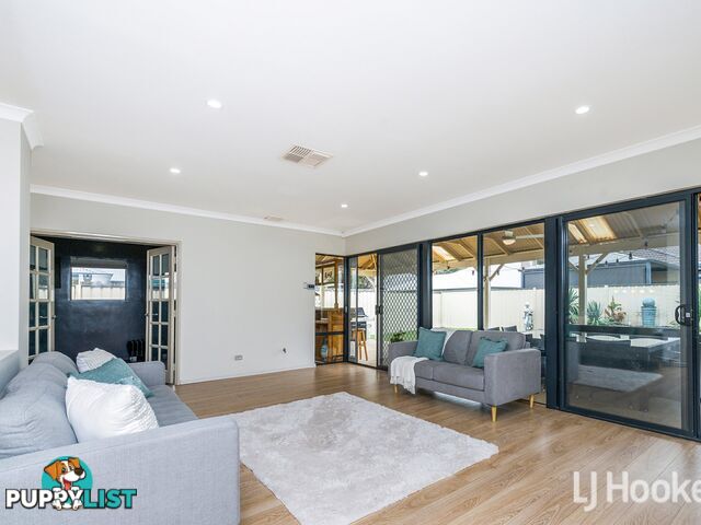 17 Brittain Road WATTLE GROVE WA 6107