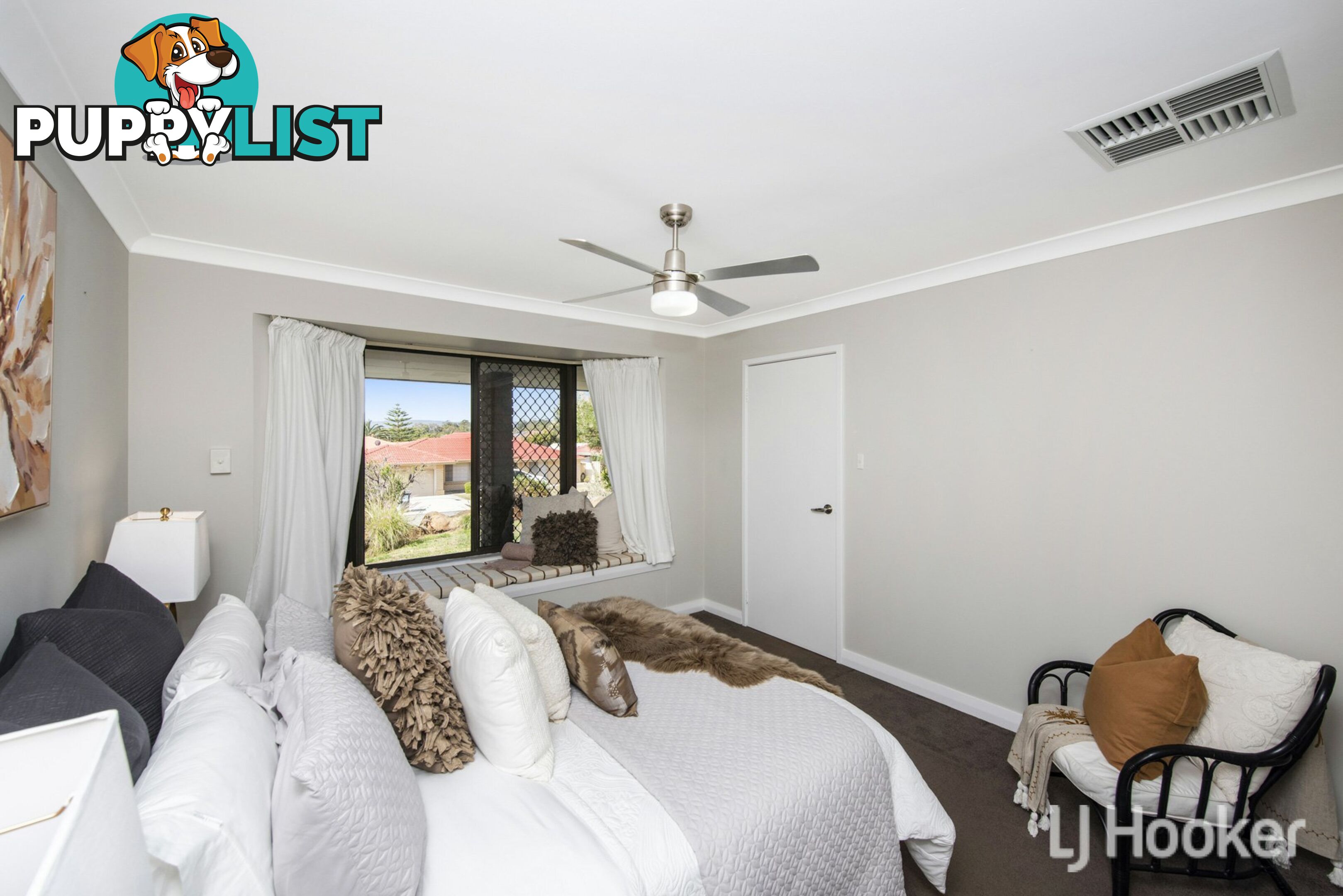 11 Bottlebrush Drive THORNLIE WA 6108